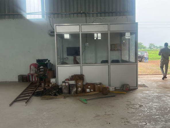 WareHouse in Guma Raipur for Rent